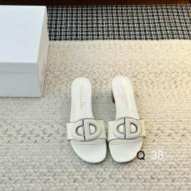 Picture of Dior Shoes _SKUDiorsz35-4043729.5CMLY0502